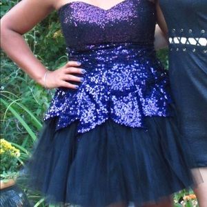 Strapless short dress with purple ombré sequins